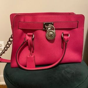 Michael kors pink handbag